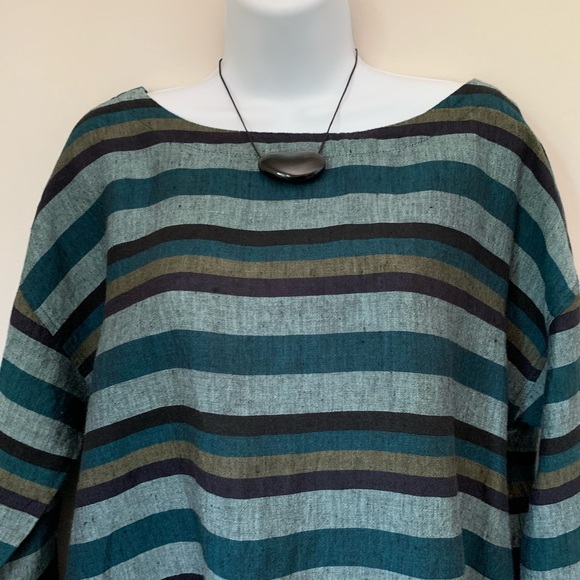 Eileen Fisher Top - Picture 6 of 7